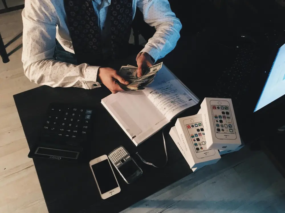 Financial planning session image
